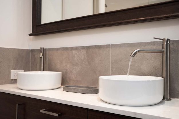 5 Signs Your Bathroom Needs a Renovation Bathroom